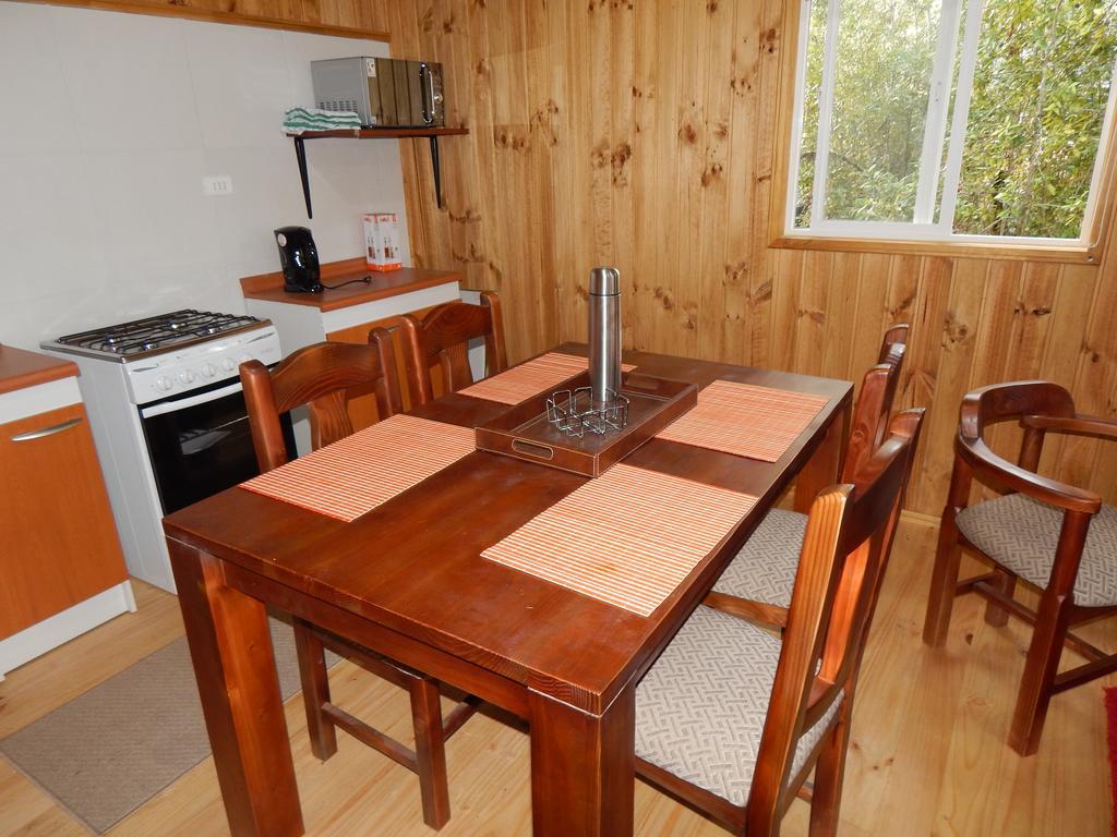 Cabanas Nutrias Patagonicas Puelo River 外观 照片